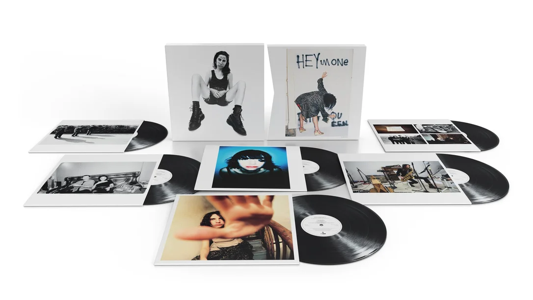 hundredrecords2614587