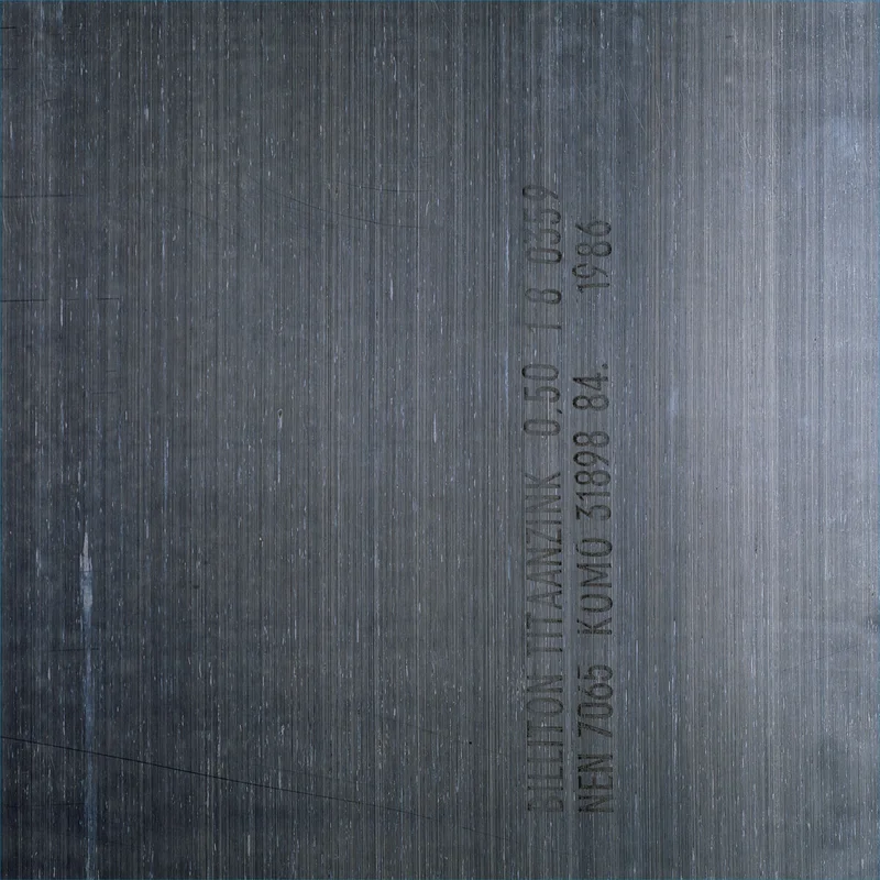 hundredrecords2644051